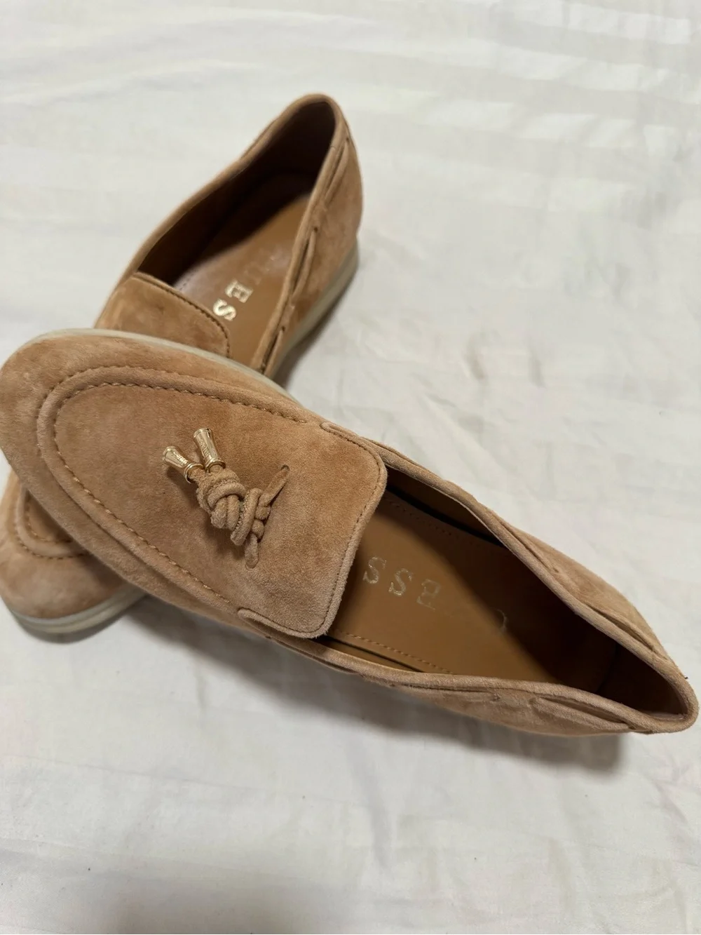 Guess soft suede